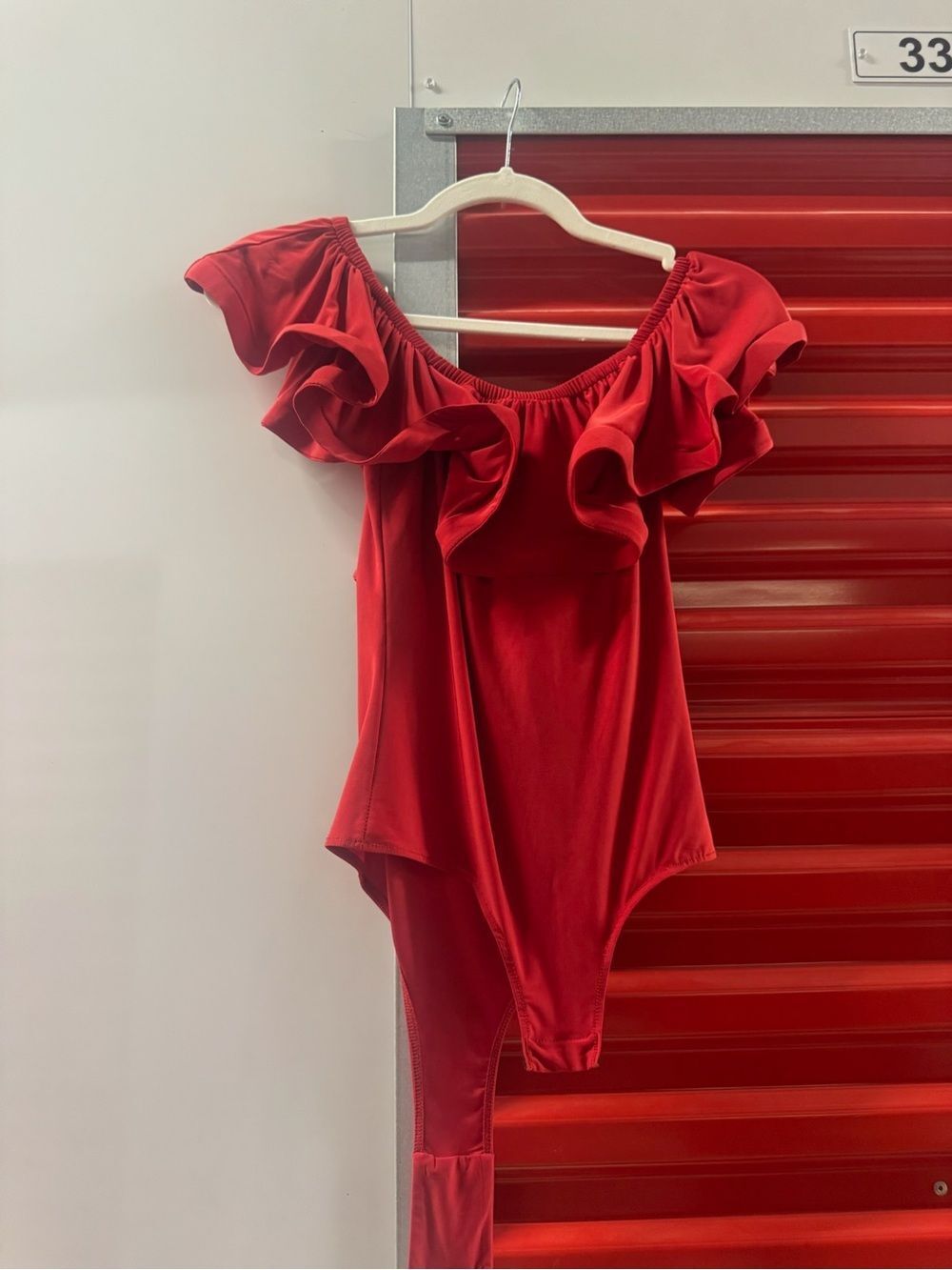 Elegant Red Ruffle Tank Sleeved Bodysuit - NWOT - MISA - Size Small